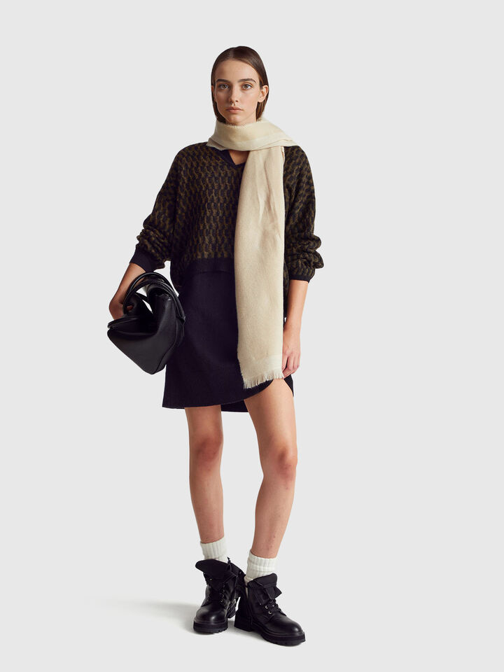 V NECK SWEATER L/S Femme image number 3